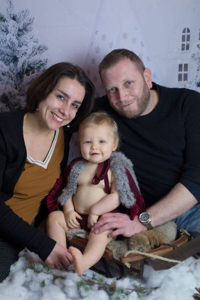Portraits-famille-studio-Ardennes-thème-Noel