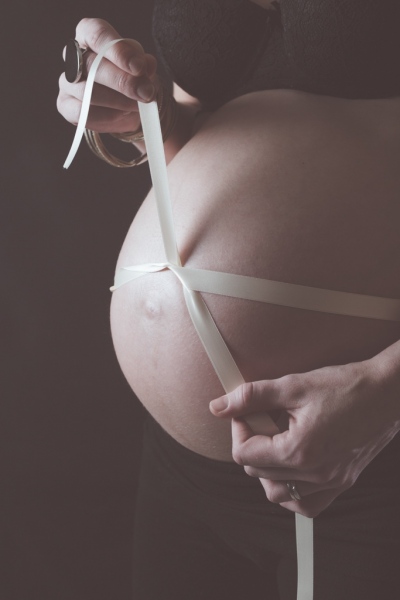 Portraits-grossesse-Ardennes-studio