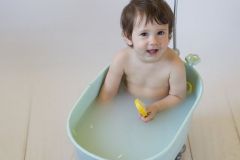 Séance-photo-enfant-anniversaire-Ardennes-bain-de-lait